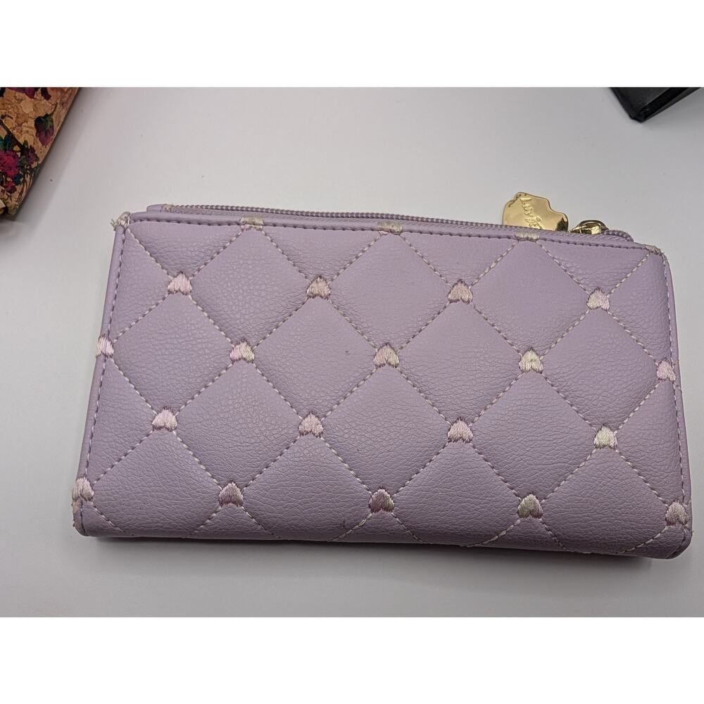 Betsey Johnson Lavender Quilted Heart Wallet Women's Faux Leather Snap Clutch - Picture 2 of 7